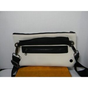 Caraa x Athleta White Black Crossbody Shoulder Bag Zip Organizer Women's